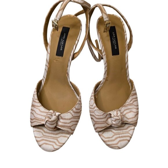 Ann Taylor Womens Open-Toe Heels With Knotted Bow Beige & White Size 8 - Picture 3 of 16
